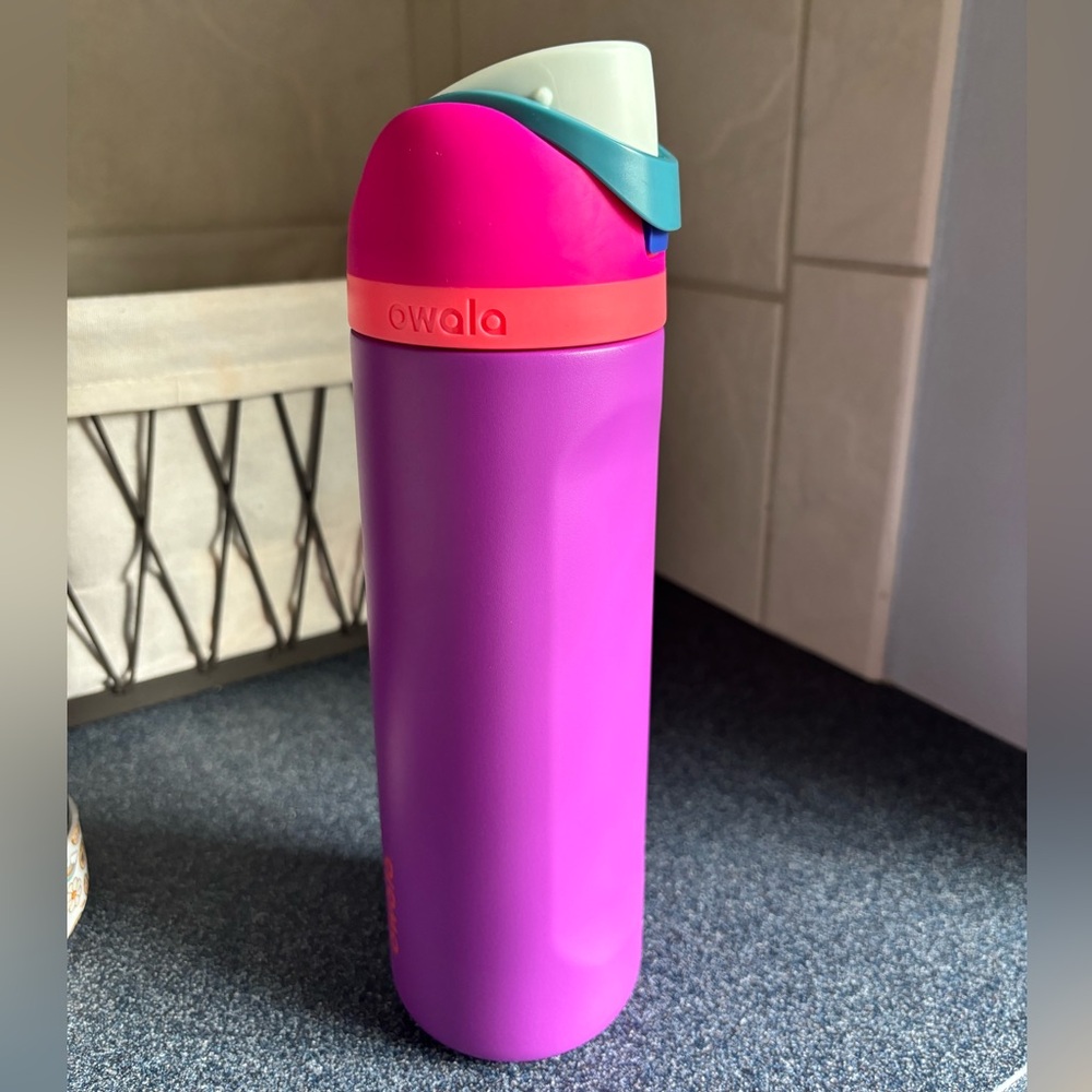 Owala Purpley 24 oz